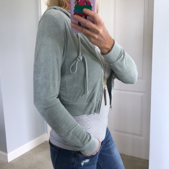 ♥️SIZE SM♥️Sage Color Hooded, Cropped Jacket - Picture 2 of 8